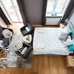 Apartwawel